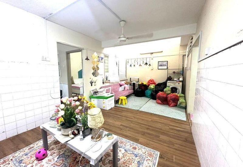 Taman Desa Keramat AU2