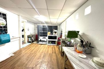 Taman Desa Keramat AU2