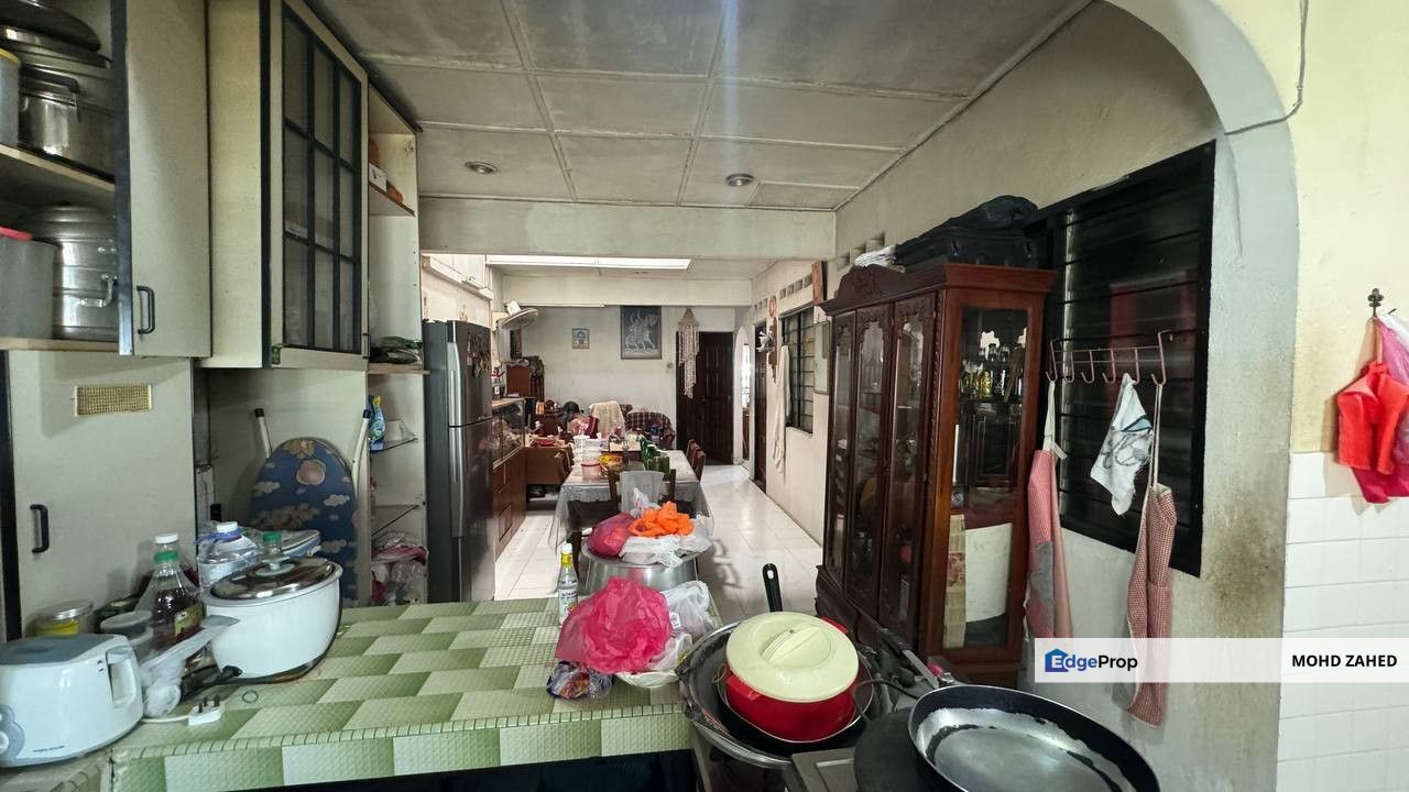 Open title below market Single Storey Taman Desa jaya near Taman Ehsan Kepong, Selangor, Kepong