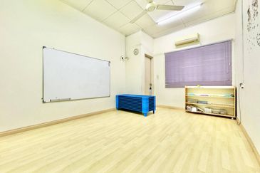 Jalan Sepah Puteri 5/12