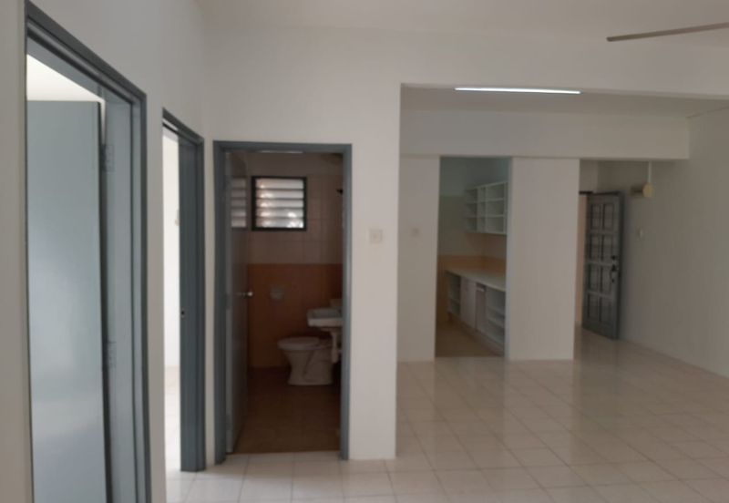 Pangsapuri Permai Putera