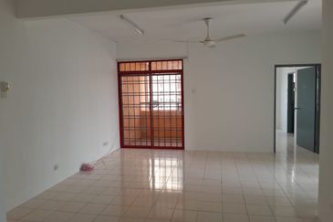 Pangsapuri Permai Putera