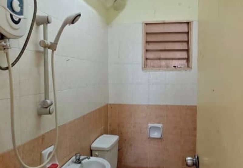 Pangsapuri Permai Putera