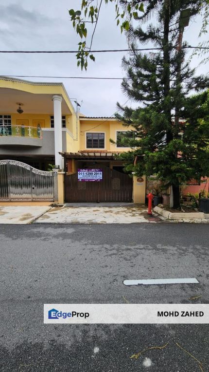 Facing open Double Storey Taman Cempaka Ampang, Selangor, Ampang
