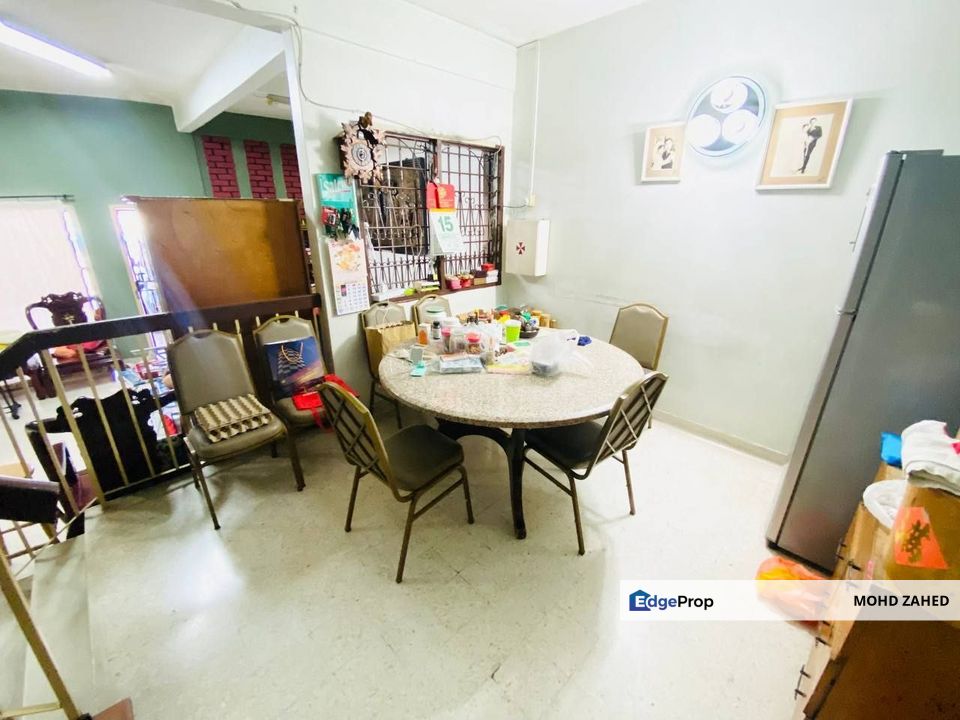 22*75 BELOW MARKET EXTENDED Double Storey Taman Bukit Anggerik Cheras, Selangor, Cheras