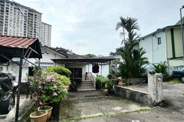 Kampung Datuk Keramat