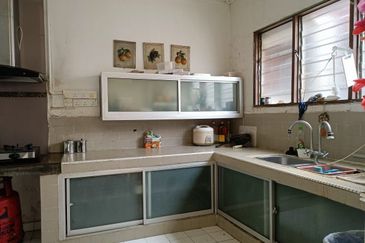 Kampung Datuk Keramat