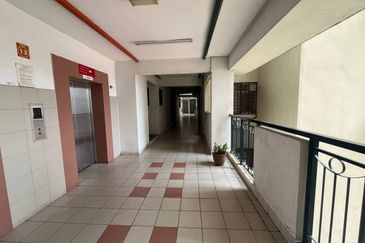 2 carparks sri Ampang Mas Condo Taman Dagang Ampang