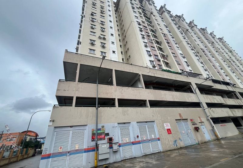 2 carparks sri Ampang Mas Condo Taman Dagang Ampang