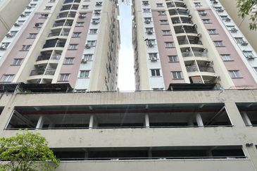 2 carparks sri Ampang Mas Condo Taman Dagang Ampang