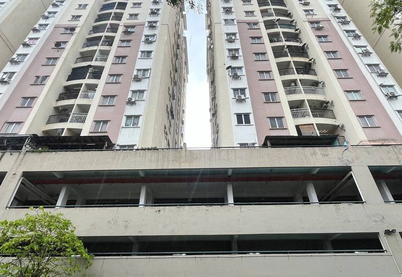 2 carparks sri Ampang Mas Condo Taman Dagang Ampang