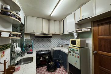 Desa Pandan Apartment