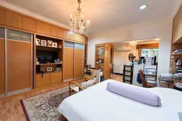 Taman Tun Dr Ismail (TTDI)