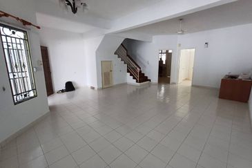 Jalan Sepah Puteri 5/12