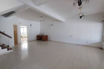 Jalan Sepah Puteri 5/12