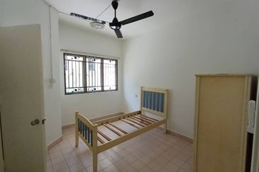 Jalan Sepah Puteri 5/12