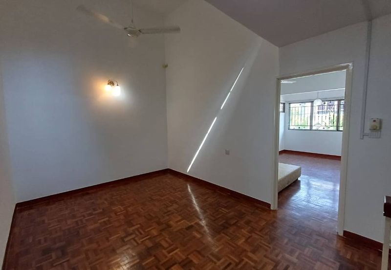 Jalan Sepah Puteri 5/12