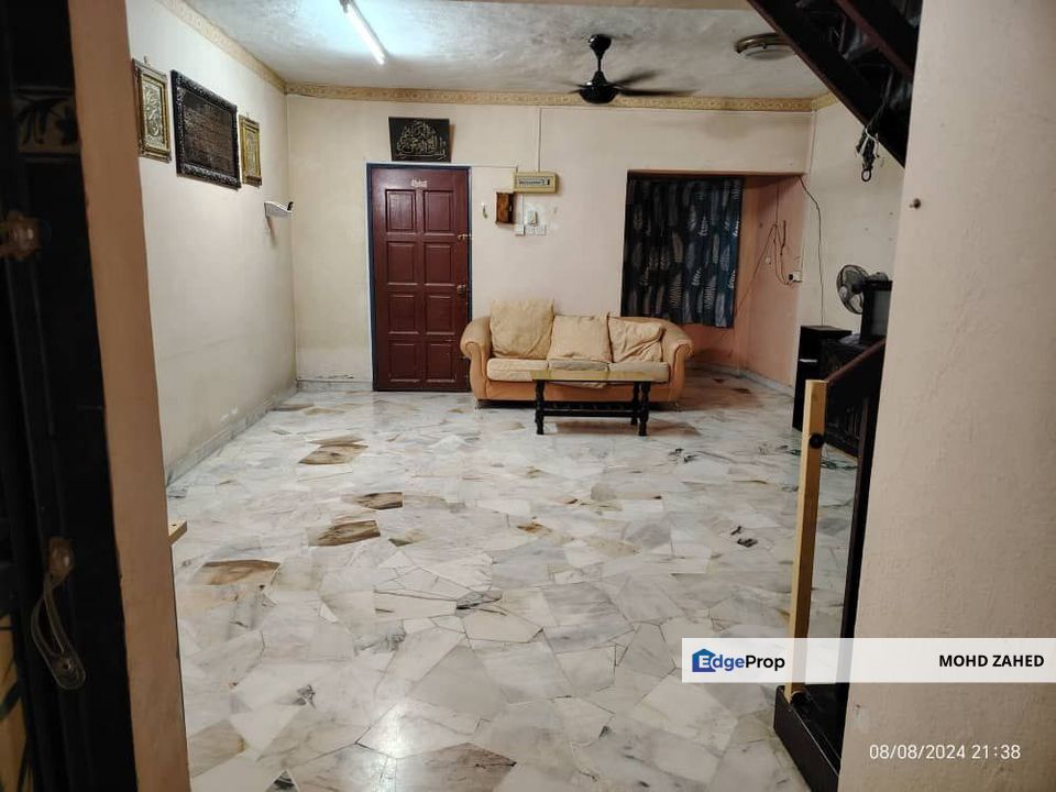 BELOW MARKET Double Storey Taman Sri Bayu Kampung Tasik Tambahan Ampang, Selangor, Ampang