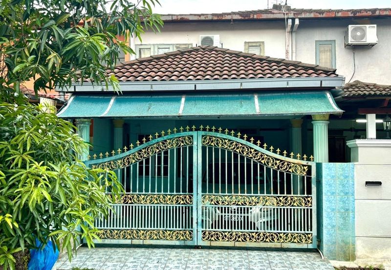 Taman Sri Bayu, Kampung Tasik Tambahan