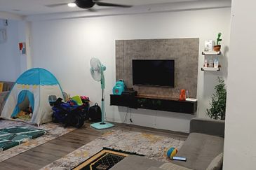 Taman Lembah Keramat AU5