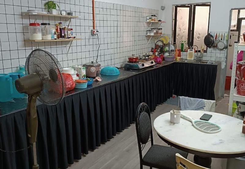 Taman Lembah Keramat AU5