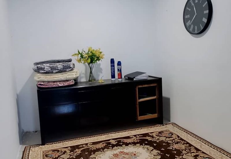 Taman Lembah Keramat AU5