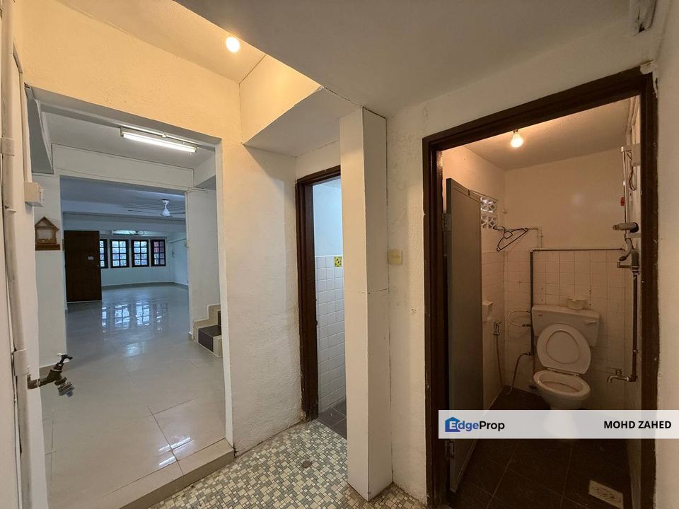 Extended kitchen Double Storey Au2a Taman Seri Keramat, Selangor, Keramat