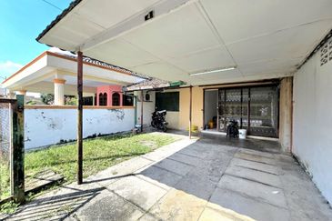 Kampung Tasik Tambahan