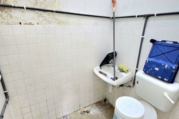 Kampung Tasik Tambahan