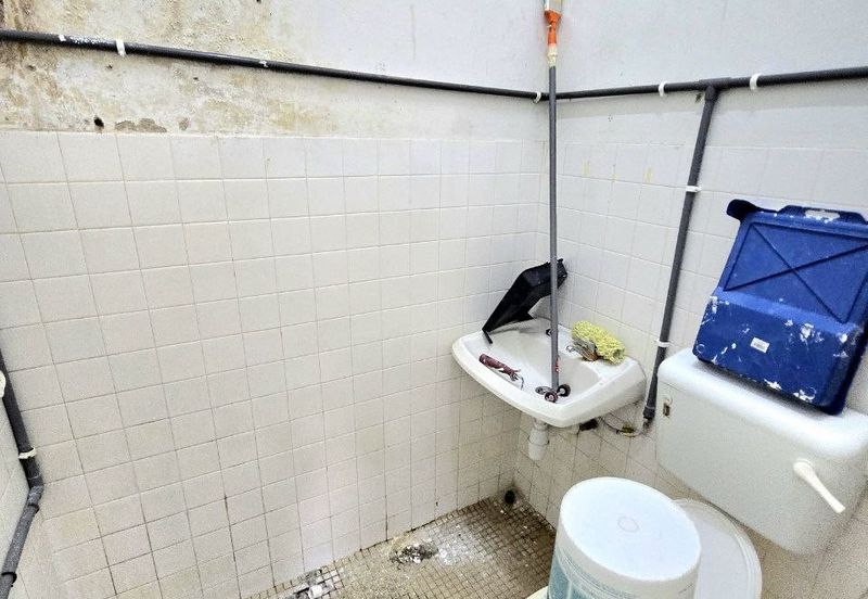 Kampung Tasik Tambahan