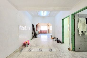 Kampung Tasik Tambahan