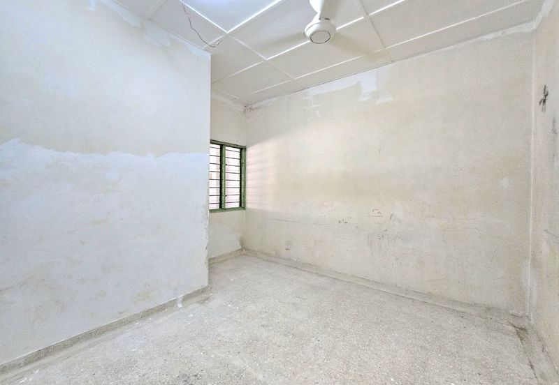 Kampung Tasik Tambahan