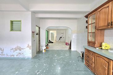 Kampung Tasik Tambahan