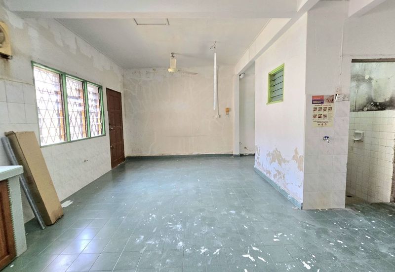 Kampung Tasik Tambahan