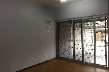 Kampung Tasik Tambahan