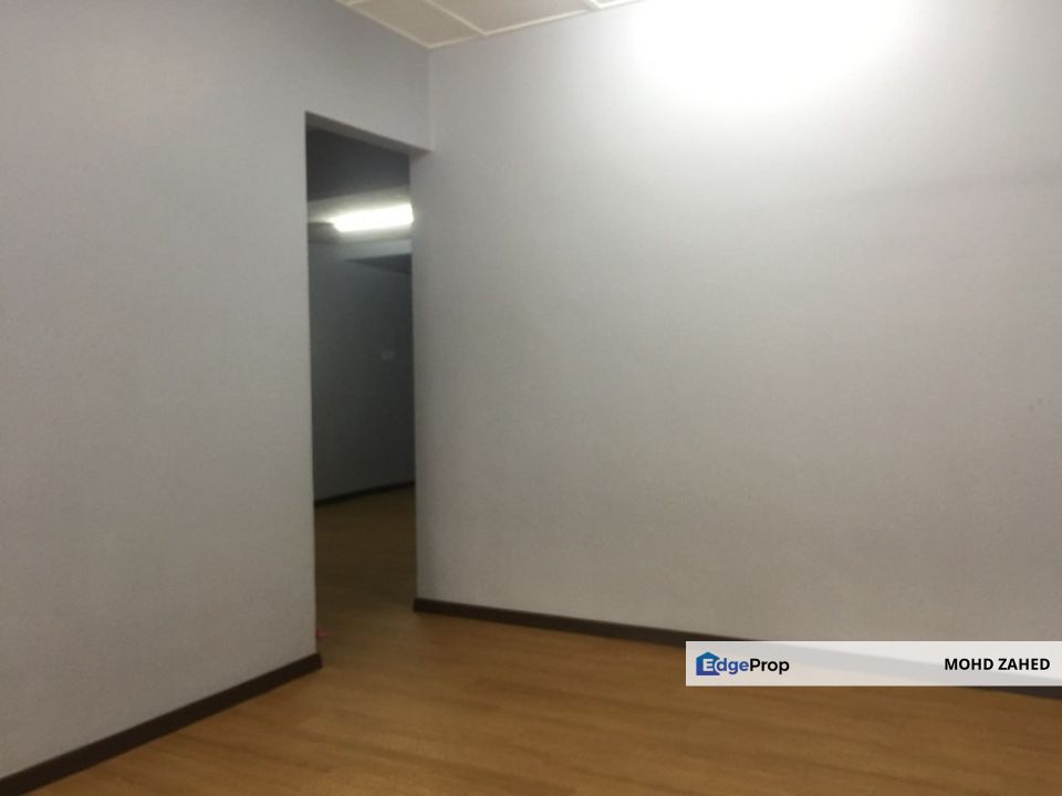 Single Storey Kampung Tasik tambahan Ampang, Selangor, Ampang