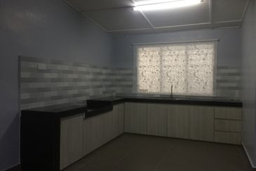 Kampung Tasik Tambahan