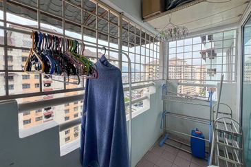 Taman Cahaya, Ampang