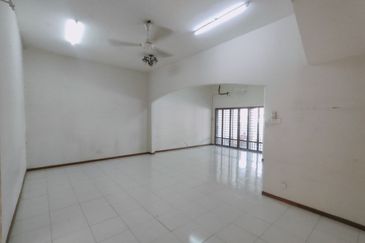 Jalan Sepah Puteri 5/12