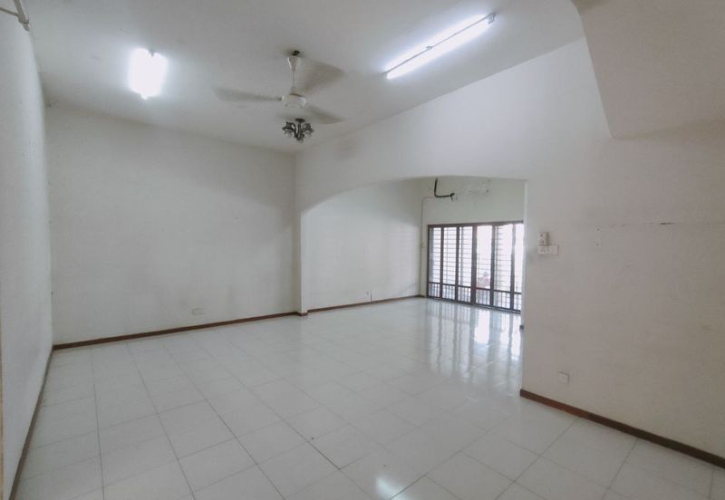 Jalan Sepah Puteri 5/12