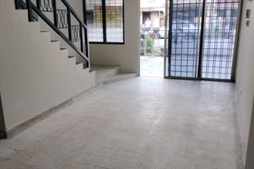 Pandan Jaya Cheras Kl Double storey for Sale untuk dijual