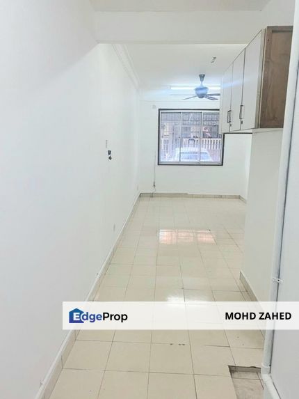 GROUND FLOOR Pangsapuri Berembang Indah Jalan Ampang for Sale, Kuala Lumpur, Ampang