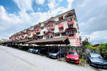 Perdana Villa Deluxe, Taman Pandan Perdana