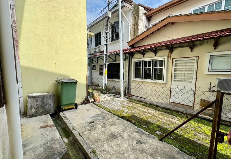 Taman Sri Bayu, Kampung Tasik Tambahan