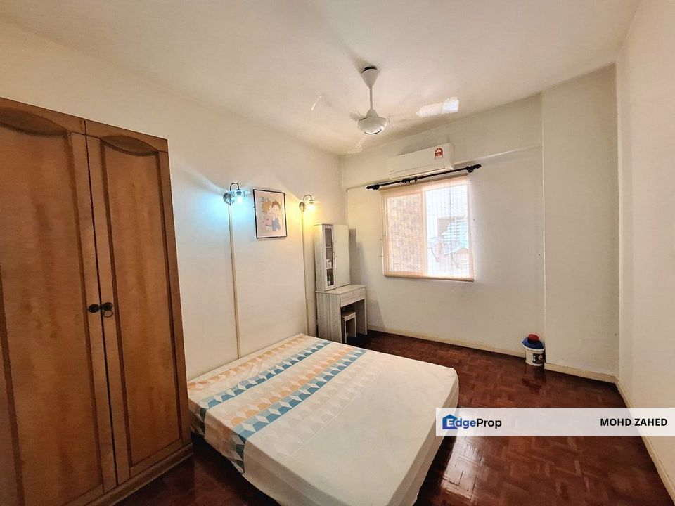 2 CARPARKS City Garden Palm Villa Taman Cempaka Ampang For Sale, Selangor, Ampang