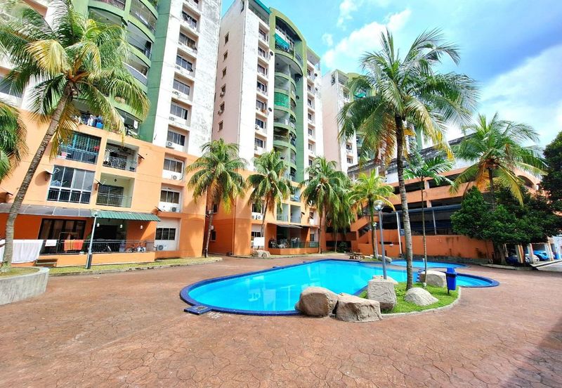 City Garden Palm Villa Condominium