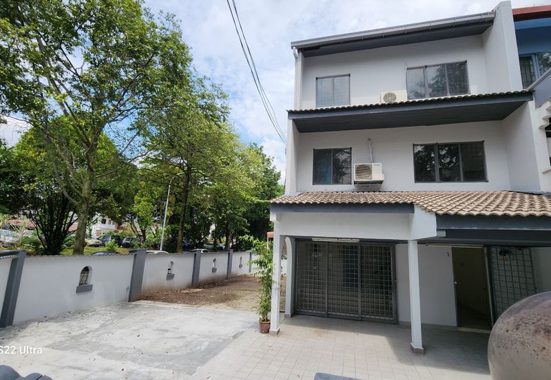 Taman Cahaya, Ampang