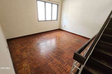 Taman Cahaya, Ampang