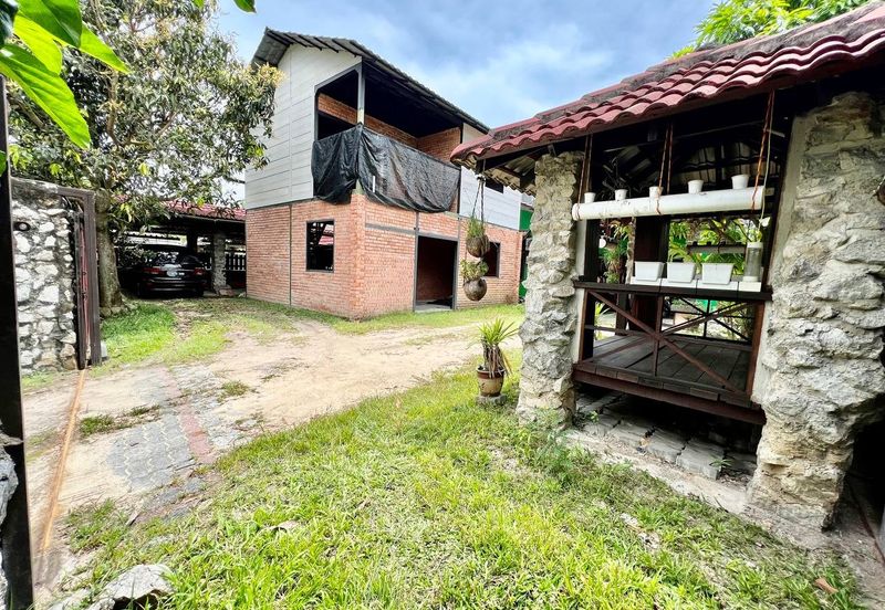 Taman Sri Raya, Batu 9