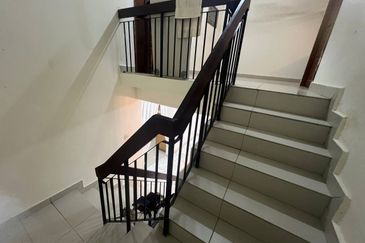 Bandar Menjalara (Desa Seri Mahkota)